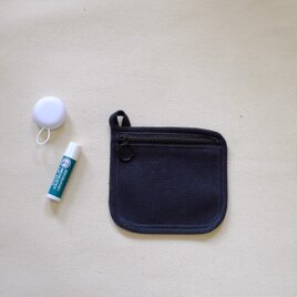 帆布のフラットミニポーチ/黒