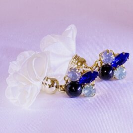ビジュー付きフラワータッセルピアス♡