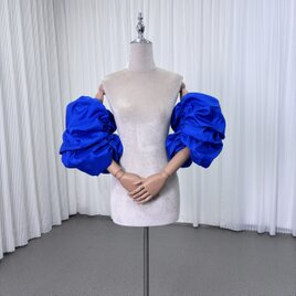 ジュエルブルー パフスリーブ ラッフルフリル 取り外し袖 デザイン感 披露宴