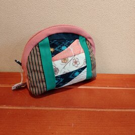 着物　パッチワーク楕円型ポーチ（中）
