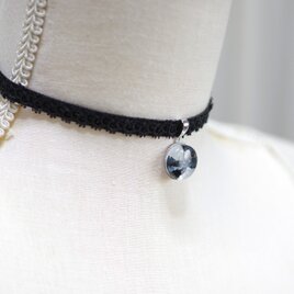 【受注製作】レジンアート　ラウンドモチーフとタティングレースとベルベットリボンのチョーカー〈闇を慕いて〉