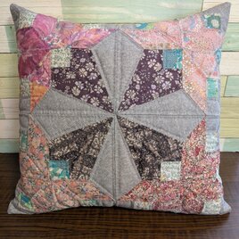 ﾊﾟﾀｰﾝ《ブーケ》のクッションカバー　ピンク