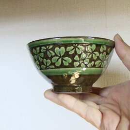 かたばみ飯茶碗（織部）