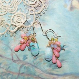 *光と喜びと*草原で花を摘む少女たちをイメージしたピアス