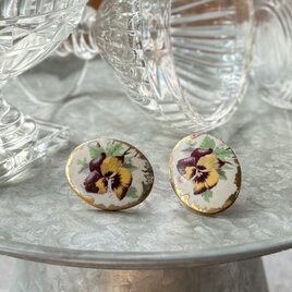 Y1243-ヴィンテージイヤリング U.S.A. 1940-50's  Pansy Porcelain Oval