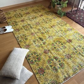貴重　春イエロー116×208 ボタニカル　オーバーダイ　トルコヴィンテージラグ