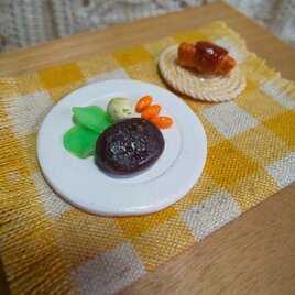 ミニチュア 【ハンバーグとパン】