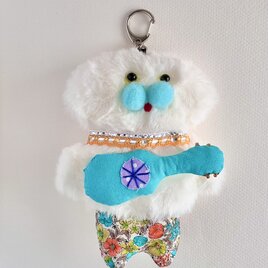 ウクレレちゃん(白ブルー)  ぬいぐるみ　マスコット　キーホルダー　チャーム　エコファー　