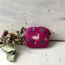 カラフルなお花と動物の羊毛刺繍ポーチ（ショッキングピンク✖️グレー　アヒル）