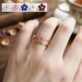 指に咲く桜 ピンクトパーズのフラワーチェーンリング 天然石 フリーサイズ