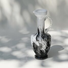 イタリア製 / ヴィンテージ / ガラス花瓶 / Opaline Glass Pitcher Vaseのコピー