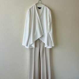 ドレープジャケット