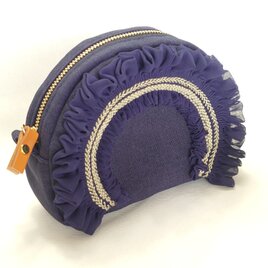 スモッキング刺繍のポーチ