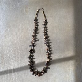 Vintage retro classical rough cut shell beads necklace