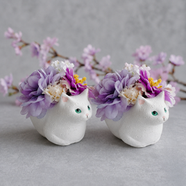 手のひらサイズの猫　purple フラワーアレンジ　