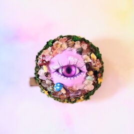 紫陽の眼ブローチ