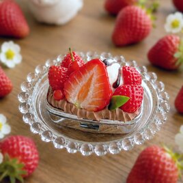 チョコ苺パフェのピルケース　スイーツデコ  フェイクスイーツ
