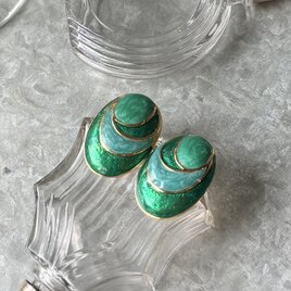P788-ヴィンテージピアス U.S.A. 1980's 3 Green Enamel Oval