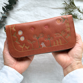 【PREMIUM】GARDEN 刺繍長財布／[Piece 26G]