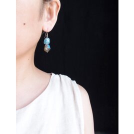 【SV】Sky Blue Kyanite × Labradorite ／カイヤナイト×ラブラドライト ピアス（Rough）