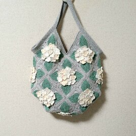✳紫陽花バッグ（白系）ショルダーストラップ付き✳