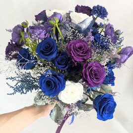 プリザーブドフラワー深く美しい薔薇たちが語らう魔法使いの花束・お祝い／ナチュラルステムデザイン花束／ブートニアはセット可