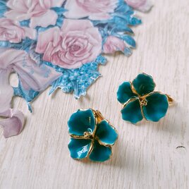 blue enamel flower ヴィンテージイヤリング