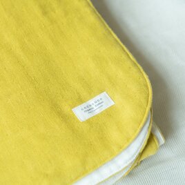 「ひざ掛けサイズ」　柚の葉染め×生成り色　Organic Cotton ふわふわ6重ガーゼケット　