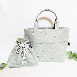 白い小花の2WAYバックと巾着袋セット(グリーン)