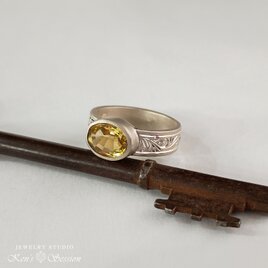 イエローベリル手彫り唐草リング14号（SV925） (kh-r-004-yeb)