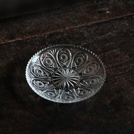 ギザギザで素敵◆プレスガラス波縁中皿　antiques/vintage ニュートロ　昭和初〜中期　