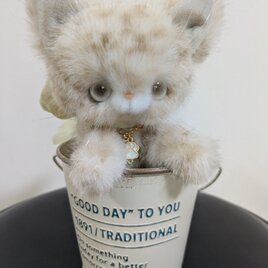 ハンドメイド☆ぬいぐるみ☆くたっと猫ちゃん☆ヒョウ柄☆アーモンド