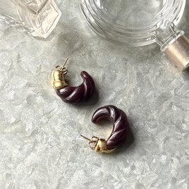 P795-ヴィンテージピアス U.S.A. 1980-90's Translucent Bordeaux Lucite