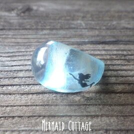 Ocean Ring　人魚が泳ぐクリア・エメラルドグリーンのぽってりリング