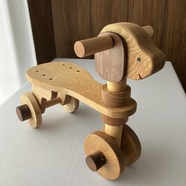 木製彫刻馬 | iichi 日々の暮らしを心地よくするハンドメイドや