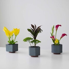 MYK：KENZAN - rin（２号）【 凛 瓦 花瓶 花器 フラワーベース 剣山 植木鉢 穴なし 生け花 新潟 】