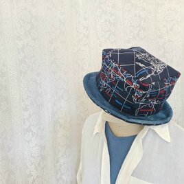 魅せる☆一点物!!世界地図を被る!?四角いトップのハット♪大人カジュアル～地図プリント&デニム