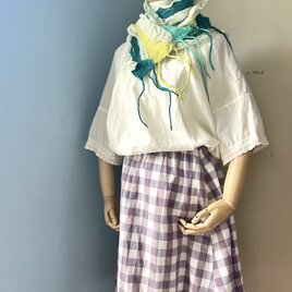 羊毛と草木染めガーゼのロングストール（よもぎ）