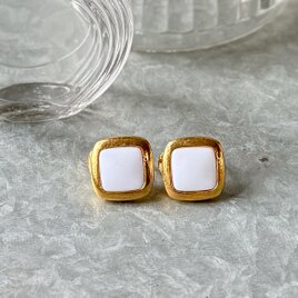 YA263-【 AVON 】エイボン・ヴィンテージイヤリング 1980's White Cabochon Gold Tone
