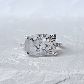 英国アンティーク　 シルバー925 タンザナイトリング バイカラータンザナイト・リング（silver925） | iichi 日々の暮らしを