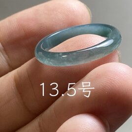 L18-125 氷種 青色 9.5号 リング グアテマラ産 A貨 本翡翠 くりぬき