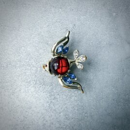 185｜静寂の花 – ヴィクトリアン・モーニングブローチ | iichi 日々の