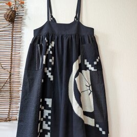家紋風呂敷♥古布リメイクツーウェイワンピースゆったりサイズ 縞木綿合わせ 古布リメイク（襤褸） 型染＋格子木綿のフレンチスリーブワンピース