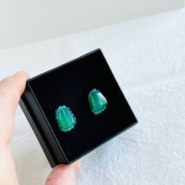 天然石刺繍／ピアス】△グリーンアベンチュリン×グリーンオニキス