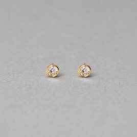 K18YGP〕梨花 ピアス | iichi 日々の暮らしを心地よくするハンドメイド
