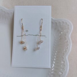 14kgf 大ぶり淡水パールの花びらピアス | iichi 日々の暮らしを