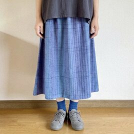手織りのフードベスト | iichi 日々の暮らしを心地よくする