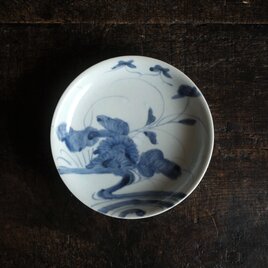江戸中期〜後期　伊万里　染付　中皿　骨董品　アンティーク　h 伊万里焼 花と蝶々◇花蝶文染付中皿 骨董器 antiques アンティーク和