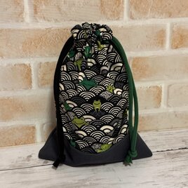 巾着袋 大 【恐竜】 | iichi 日々の暮らしを心地よくするハンドメイド