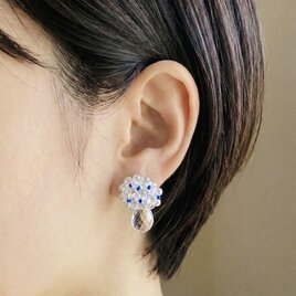 Royal blue ピアス／シックなブルーカラーのビジューイヤリング